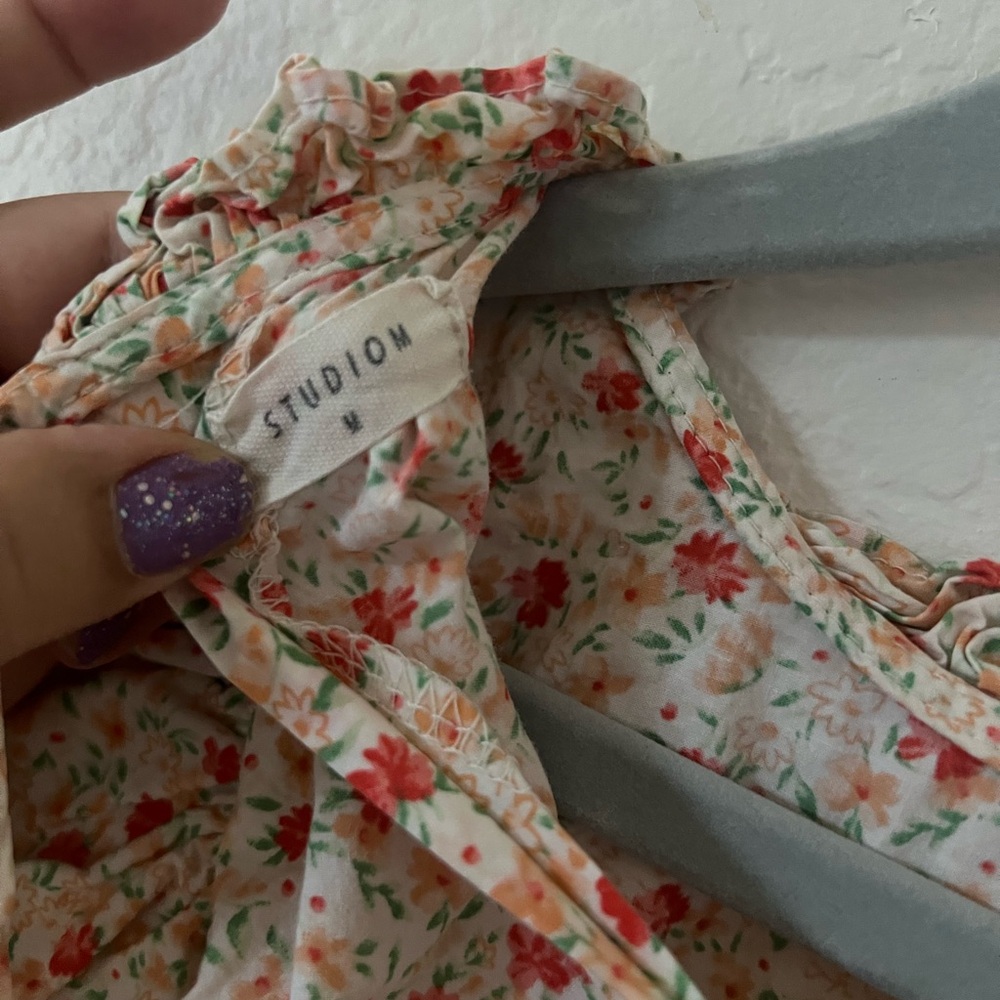 Studio M Floral Ruffle Dress - Picture 5 of 5